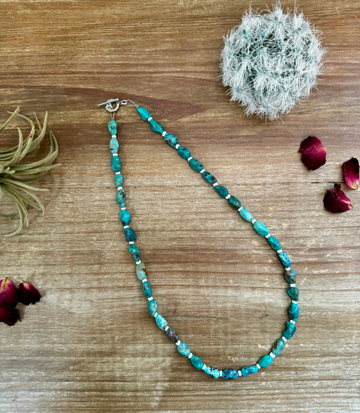 18 inch long blue turquoise nuggets necklace